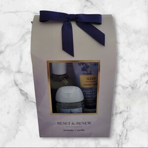 Bath & Body Works Lavender & Vanilla Bath Set "Rest & Renew" - NEW!!